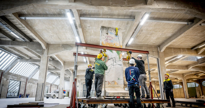 Fragment van de Berlijnse Muur is eerst geplaatste object in FENIX 